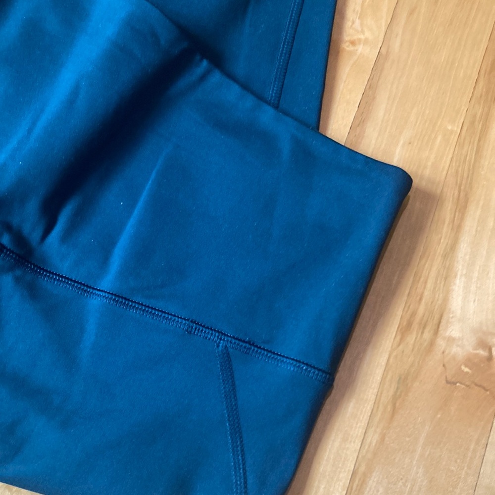 Girlfriend Collective Teal Leggings - Picture 4 of 4